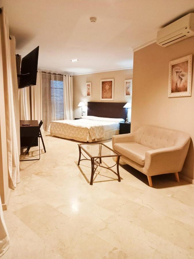 Hotel Sol Sanlúcar Sanlúcar la Mayor Dış mekan fotoğraf